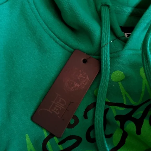 Ed Hardy Green New York City Snake Poker Graphic Hoodie Size XL NWT - Picture 8 of 9